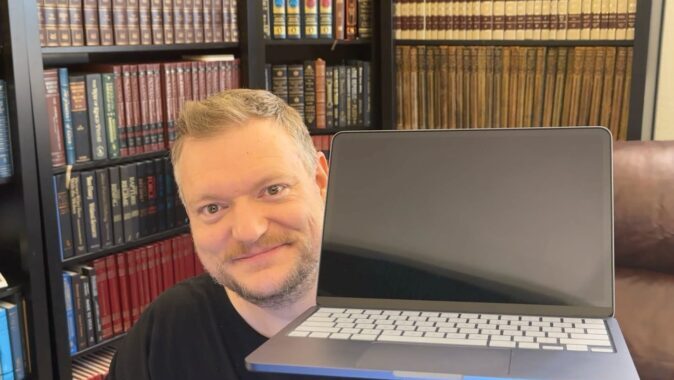 Author Media MacBook Neo Giveaway
